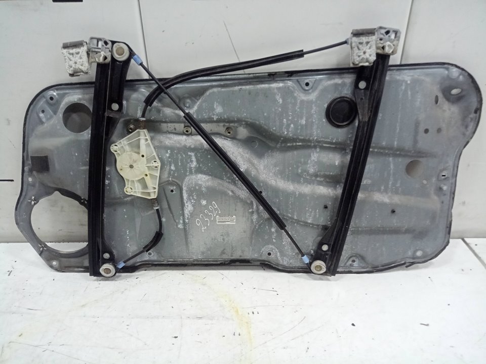 Elevalunas delantero izquierdo volkswagen golf iv 1.8 t