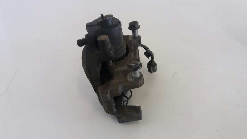 Pinza freno delantera izquierda audi a3 2.0 tdi 16v