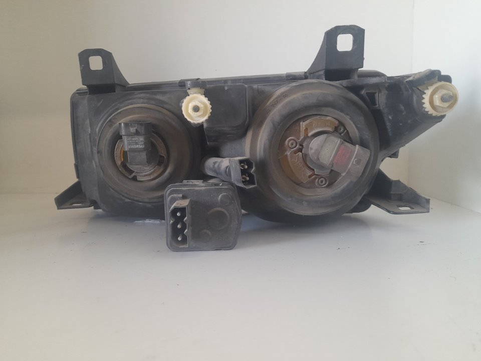 Faro derecho bmw 3 318 i