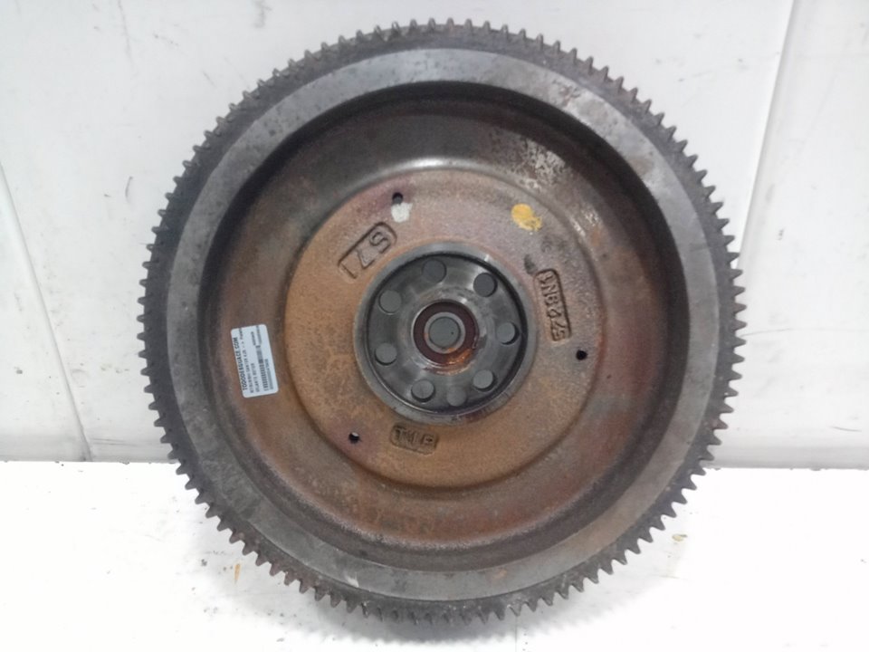 Volante motor mitsubishi outlander ii  canter 4.05  plataforma 35 
