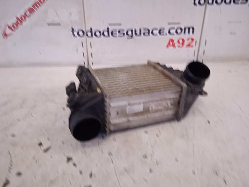 Intercooler seat leon   (1m1)       0.99  0.06