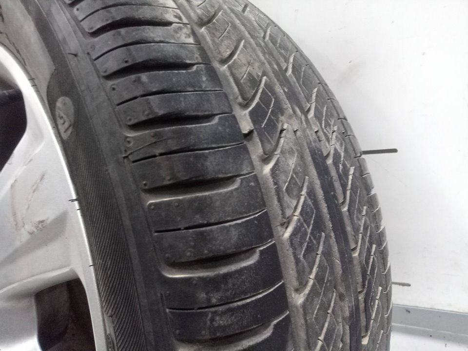 Juego llantas con neumaticos opel meriva a limusina 1.7 dti (e75)