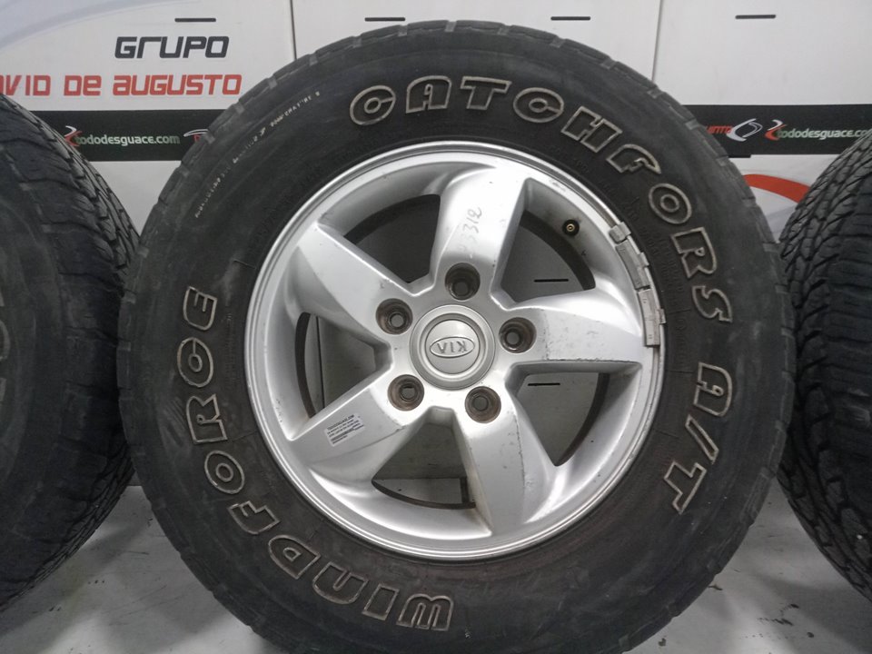 Juego llantas con neumaticos kia sorento i 2.5 crdi