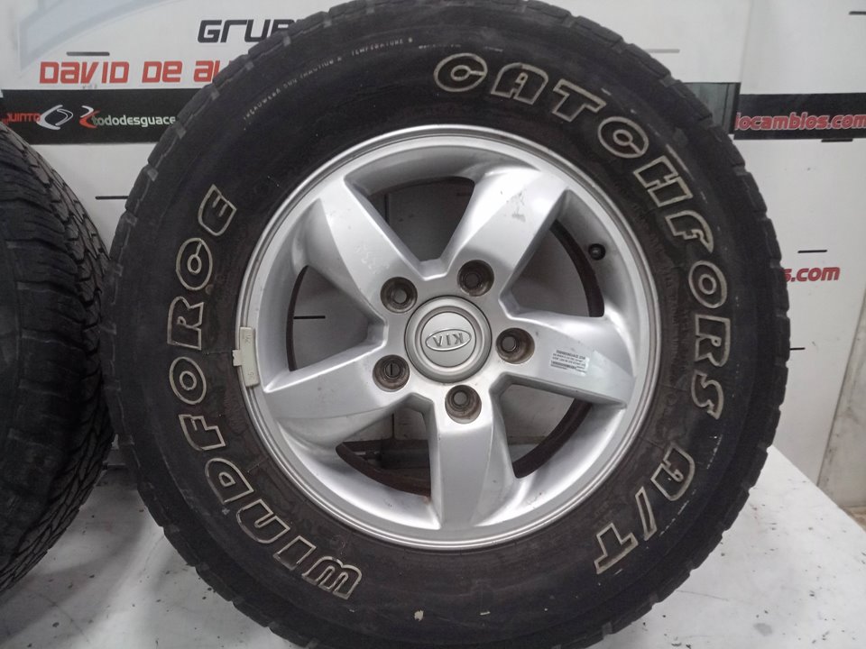 Juego llantas con neumaticos kia sorento i 2.5 crdi