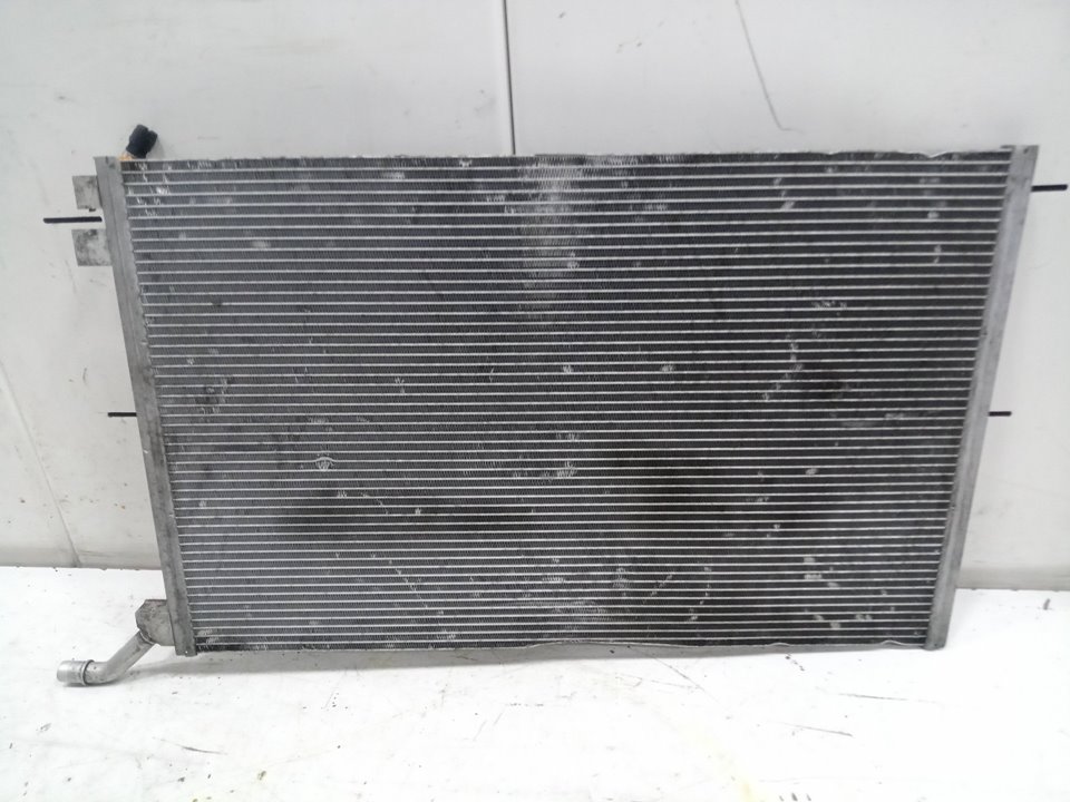 Condensador / radiador  aire acondicionado jaguar xe 2.0 d