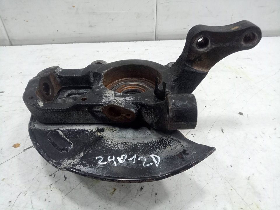 Mangueta delantera derecha ssangyong korando   premium 4x2      12.10  12