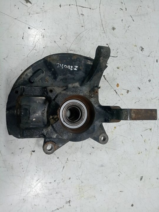 Mangueta delantera izquierda ssangyong korando   premium 4x2      12.10  12
