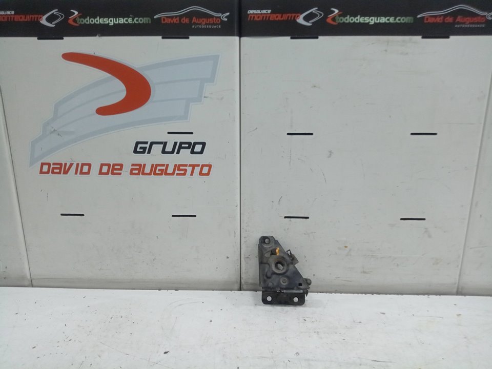 Cerradura capot jaguar xj  612       0.95  0.97