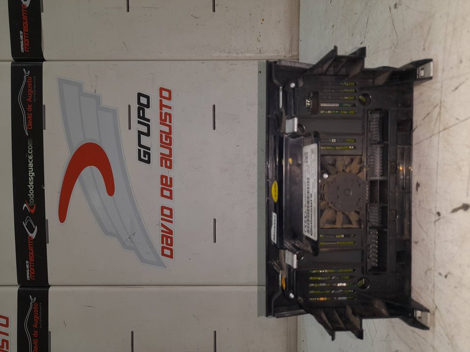 Mando climatizador audi q3   (8ug) attraction      01.15