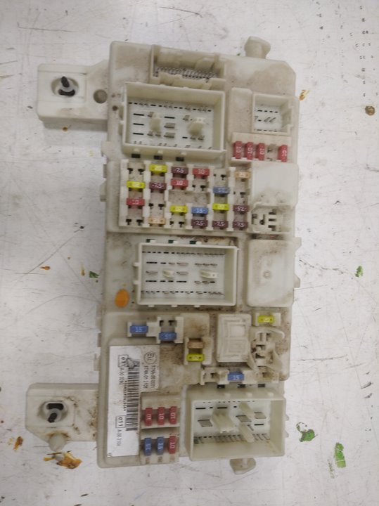 Caja fusible sam ford focus ii 1.6 tdci