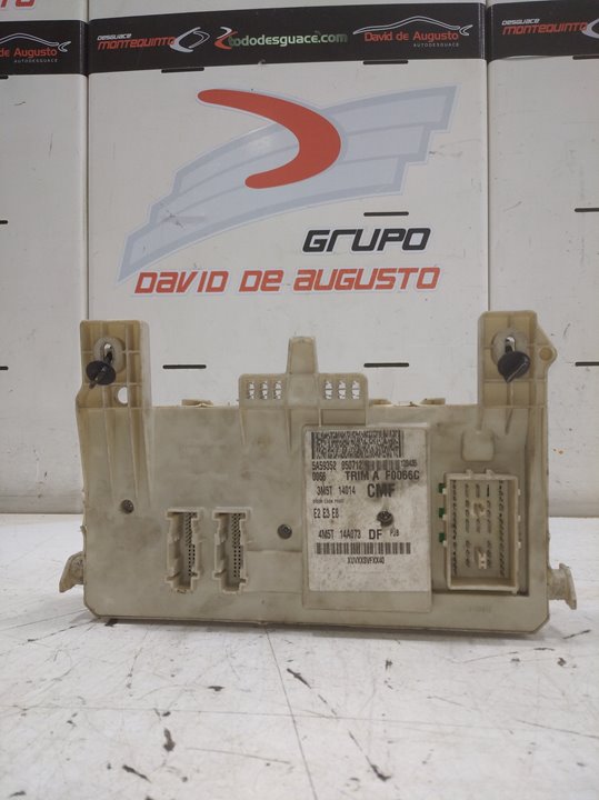 Caja reles / fusibles ford focus c-max 1.6