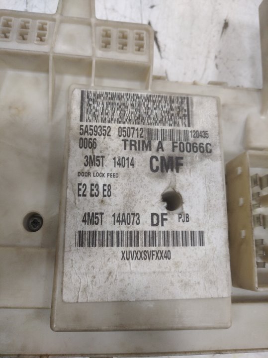 Caja reles / fusibles ford focus c-max 1.6