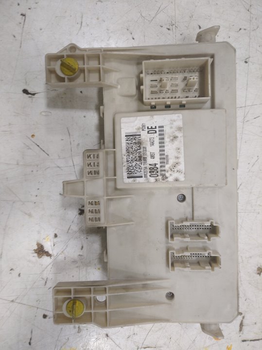 Caja reles / fusibles ford focus ii 1.6 tdci