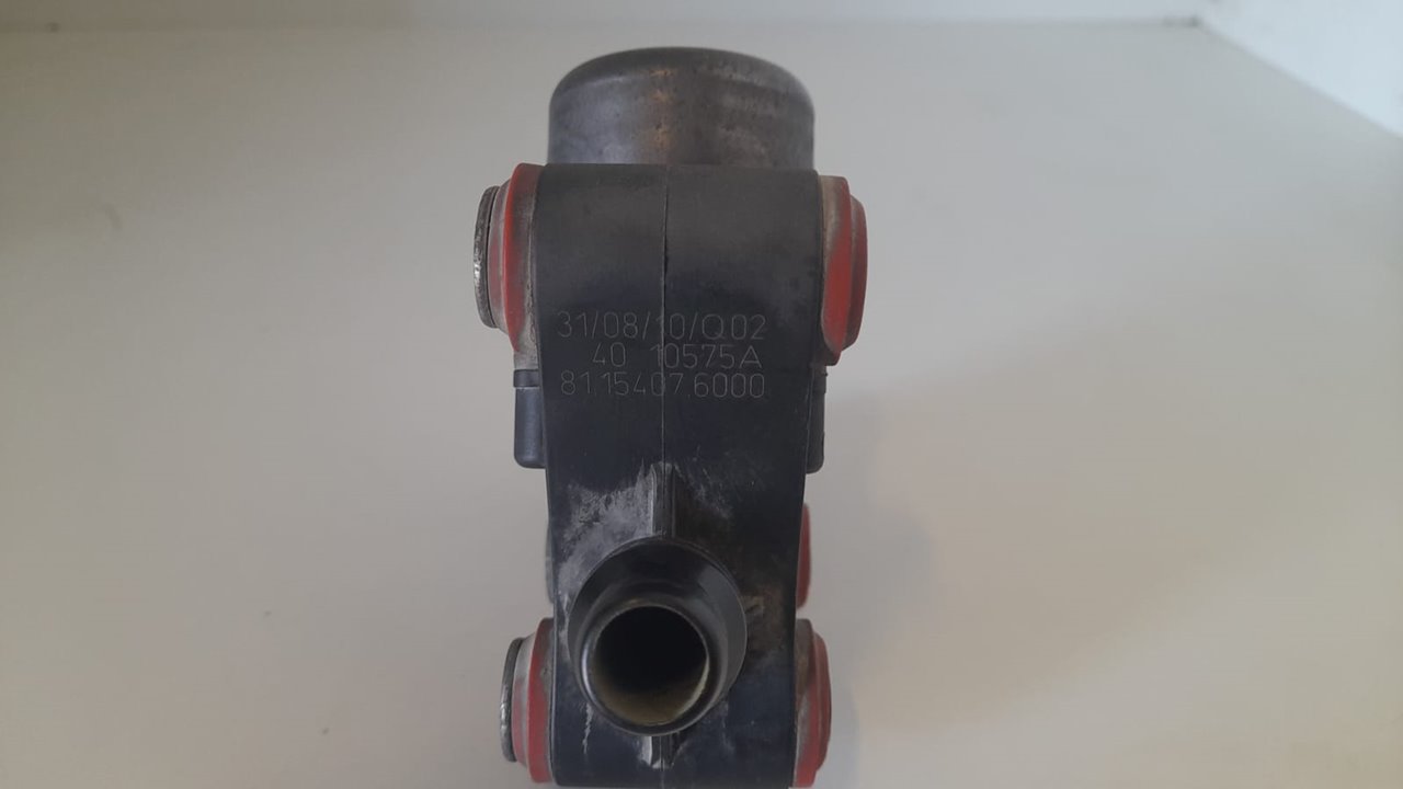 Valvula bomba adblue tgx 18.xxx fg    4x2   bl xl