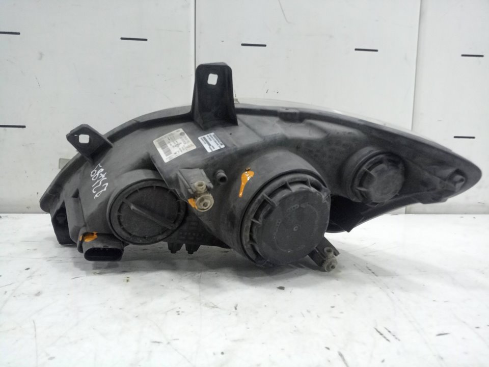 Faro derecho mercedes vito (w639) basic com