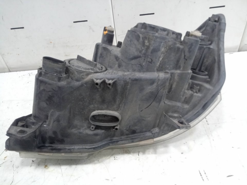 Faro derecho mercedes vito (w639) basic com