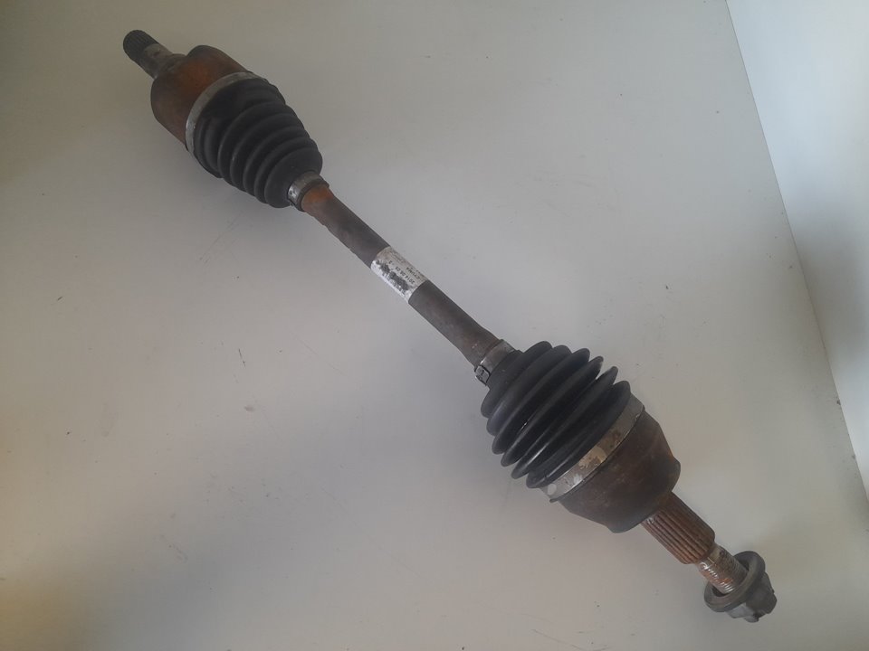 Transmision delantera izquierda ford focus iii  focus lim. (cb8)       0.10