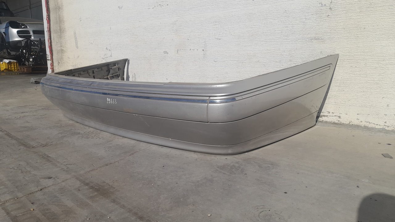 Paragolpes trasero mercedes-benz clase e e 320 (210.065)