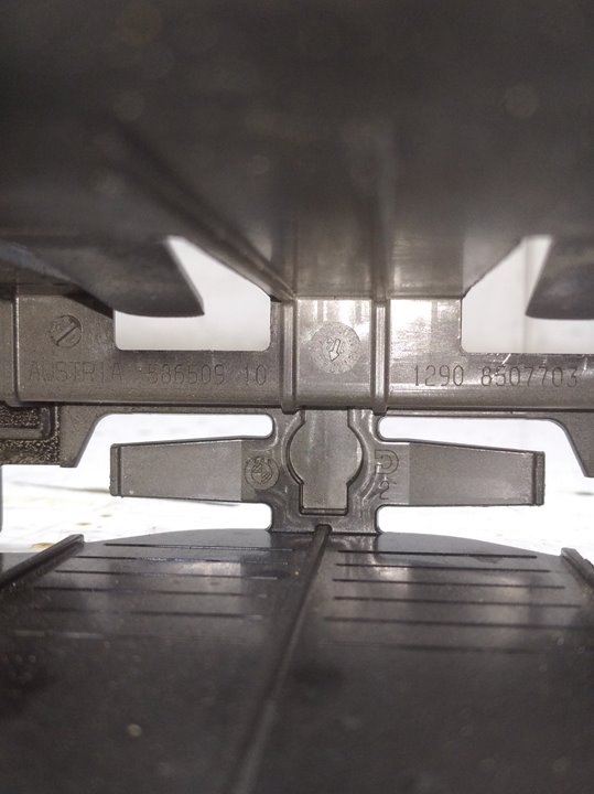 Soporte centralita bmw 3 gran turismo 318 d