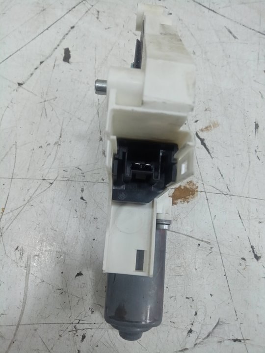 Motor elevalunas delantero izquierdo audi q3   (8ug) attraction      01.15