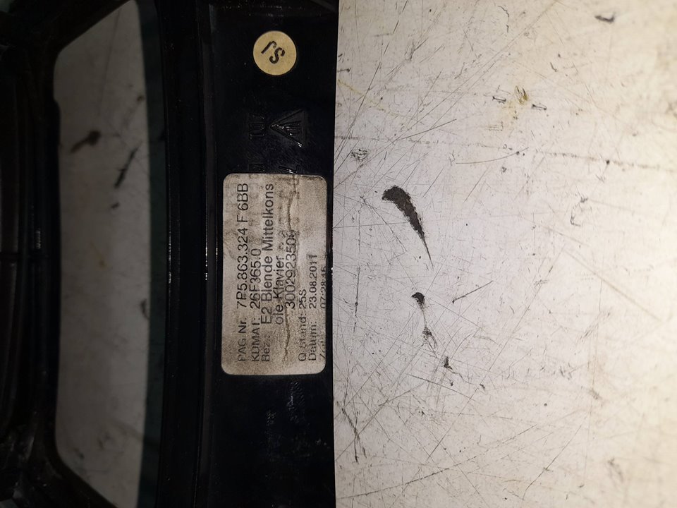 Carcasa central de consola porsche cayenne 3.0 diesel