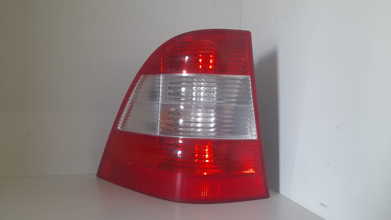 Antena mercedes-benz clase m ml 270 cdi (163.113)