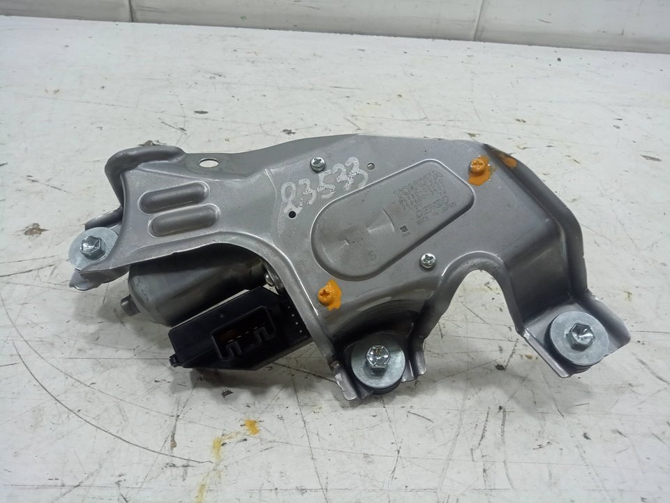 Motor limpia trasero toyota auris   active      09.12  12.15