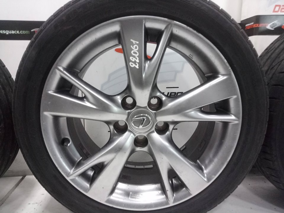 Juego llantas con neumaticos lexus is220 sport+nav      01