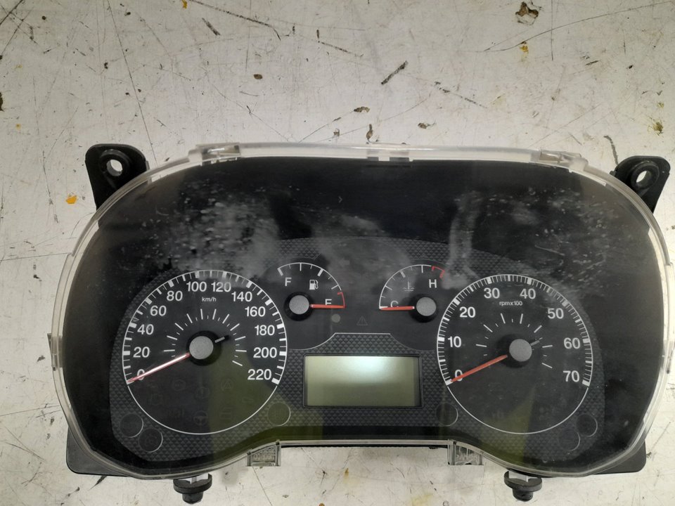 Cuadro instrumentos fiat grande punto 1.4 (199.axb11 199.axb1a)
