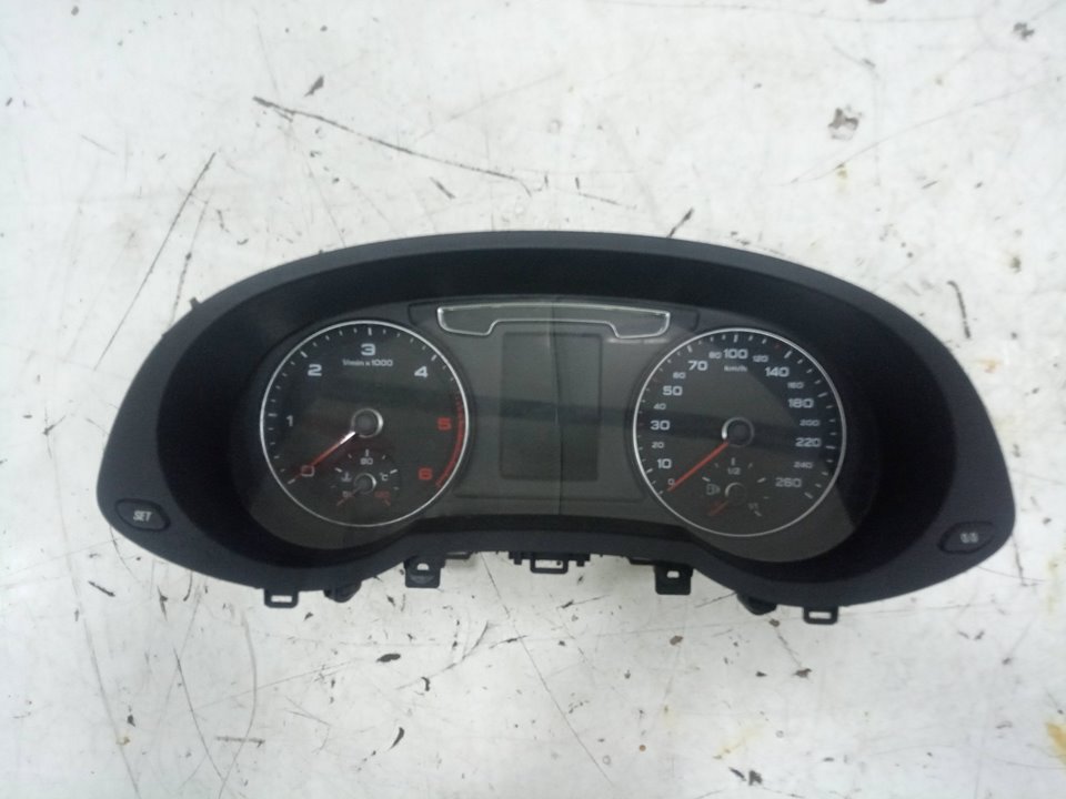 Cuadro instrumentos audi q3   (8ug) attraction      01.15