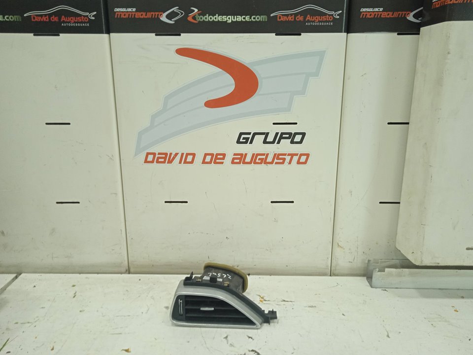 Aireador delantero izquierdo jaguar xe 2.0 d