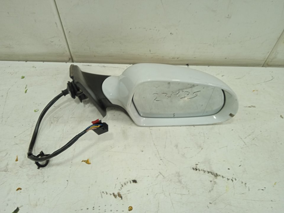 Retrovisor derecho audi q3 (8ug) attraction