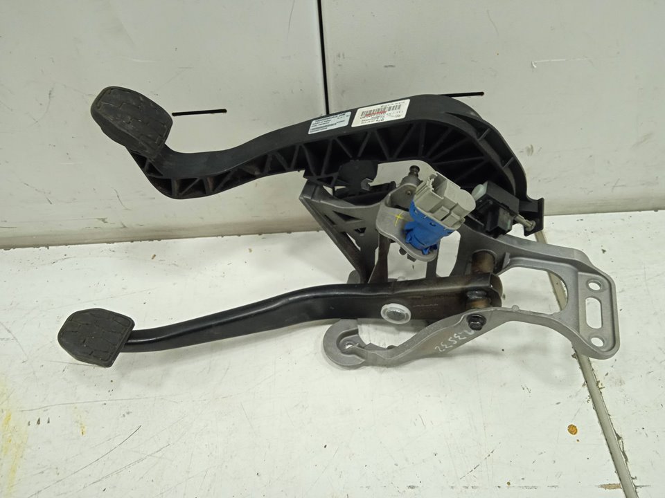 Pedal embrague jaguar xe prestige