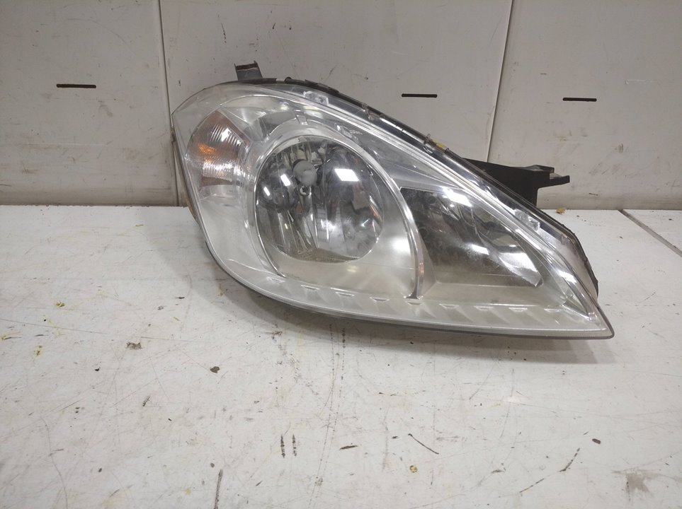 Faro derecho mercedes clase a (w169) a 180 cdi  aedition