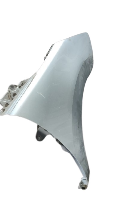 Aleta delantera derecha peugeot 5008 access