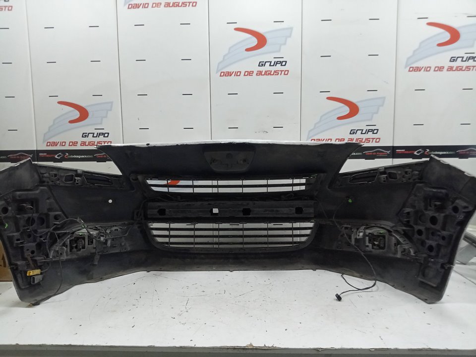 Paragolpes delantero peugeot 5008 access