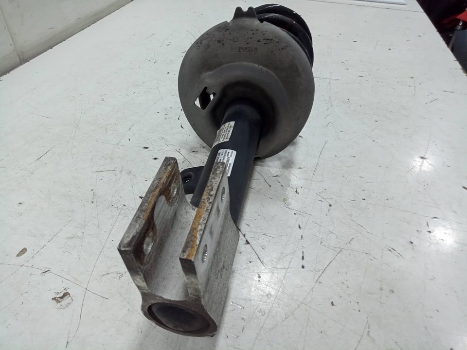 Amortiguador delantero derecho peugeot 5008 access