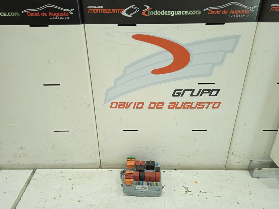 Caja reles / fusibles peugeot boxer caja cerrada 335 l3 bluehdi 130 cargo editi