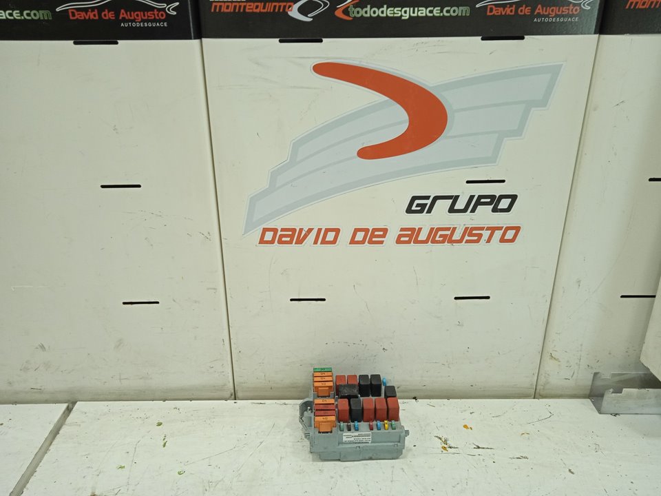 Caja reles / fusibles peugeot boxer caja cerrada 335 l3 bluehdi 130 cargo editi