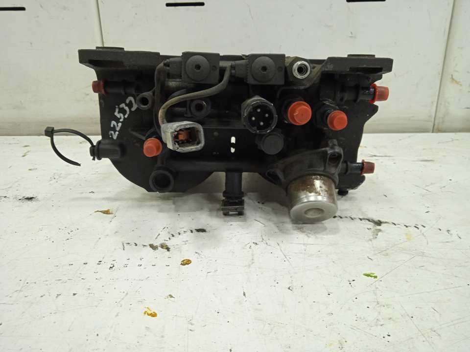 Soporte filtro gasoil renault  no identificado