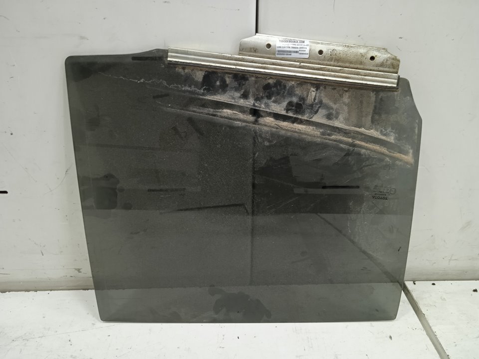 Luna trasera derecha toyota  no identificado