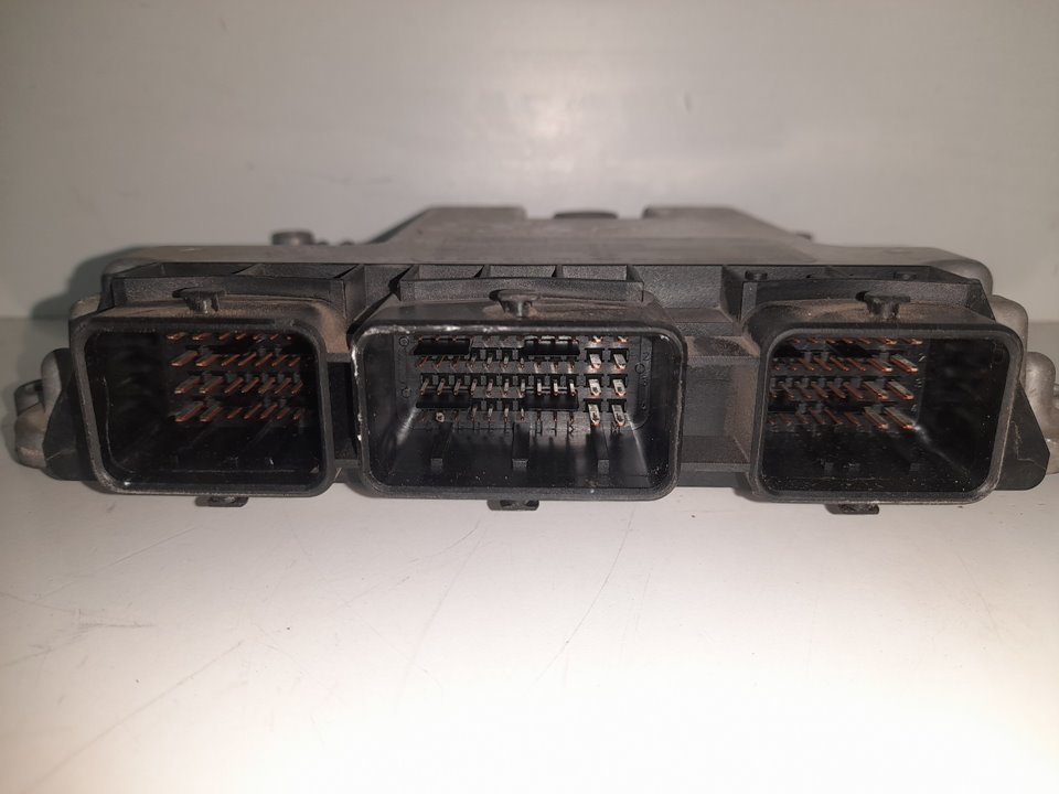 Centralita motor uce ford focus c-max (cap) ambiente (d)