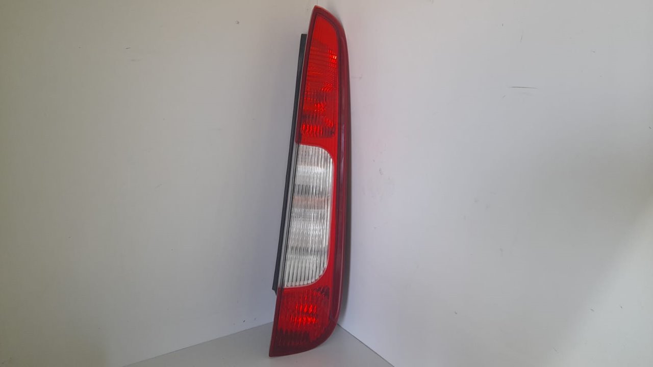 Piloto trasero derecho ford focus c-max (cap) ambiente (d)