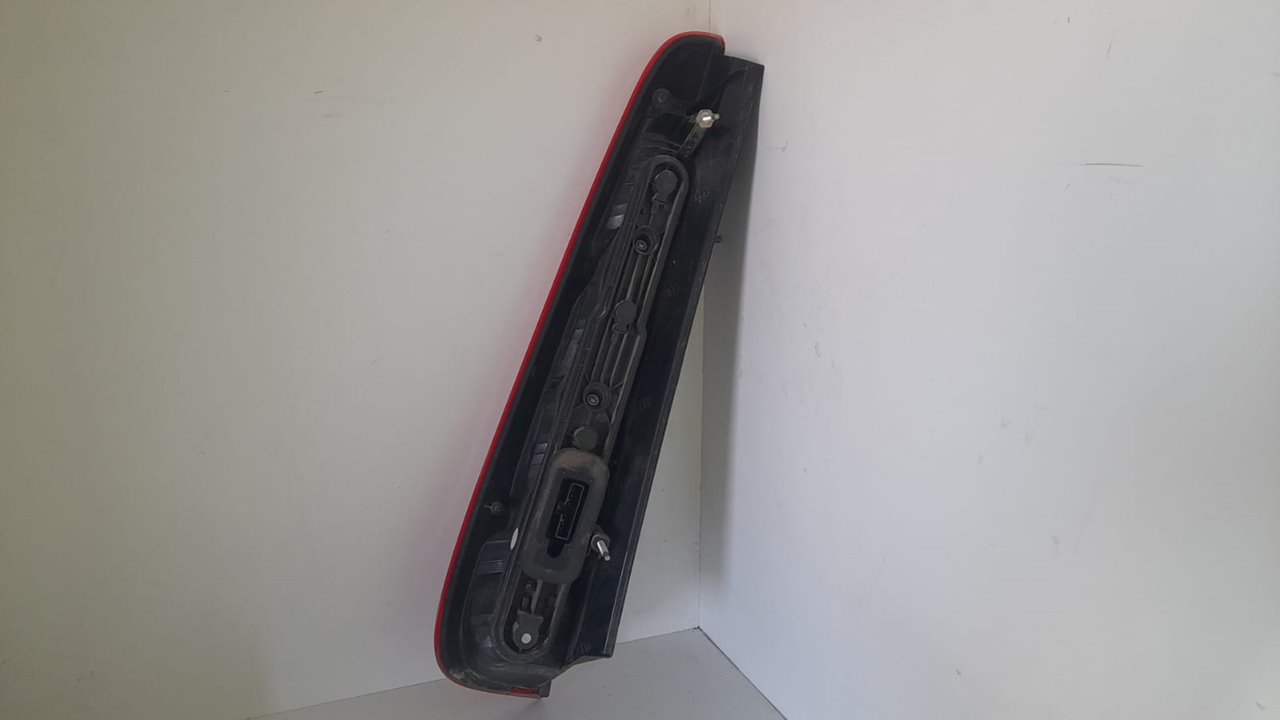 Piloto trasero derecho ford focus c-max (cap) ambiente (d)