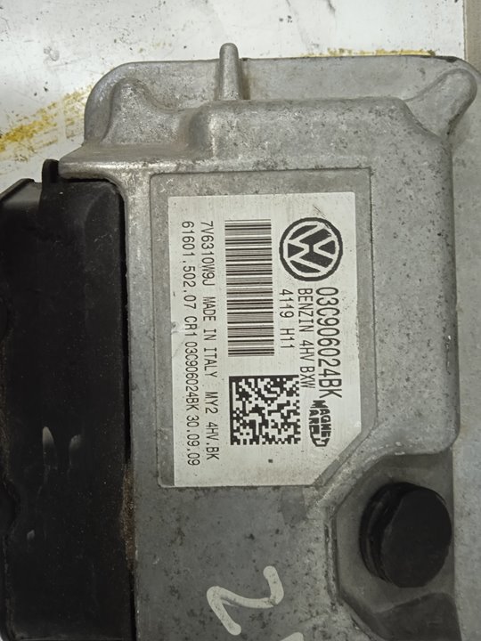 Centralita motor uce seat ibiza (6j5) reference