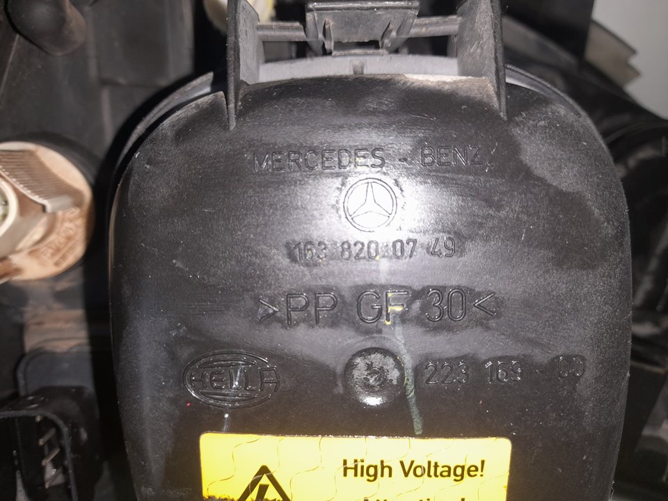 Faro izquierdo mercedes clase m (w163) 270 cdi (163.113)