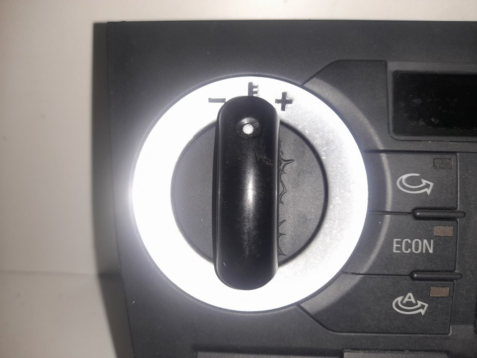 Mando climatizador audi a3 (8p) 2.0 tdi ambiente