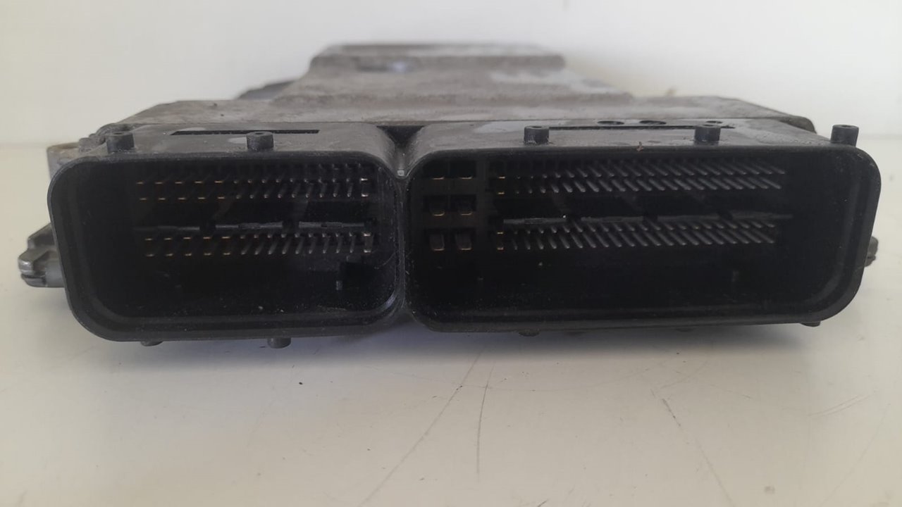 Centralita motor uce volkswagen passat berlina (3c2) advance