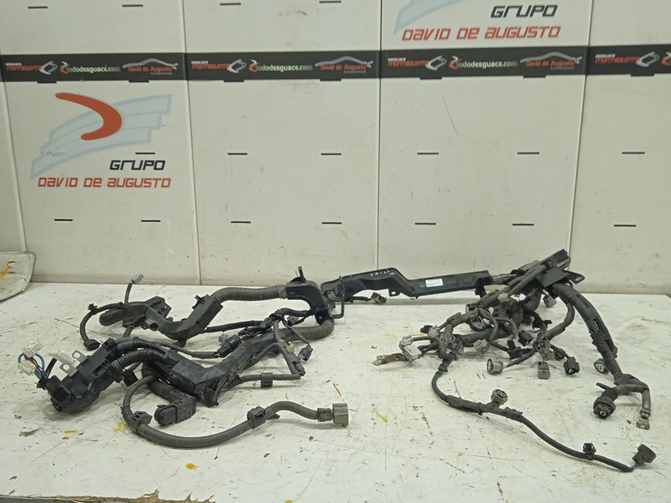 Z29 toyota auris active