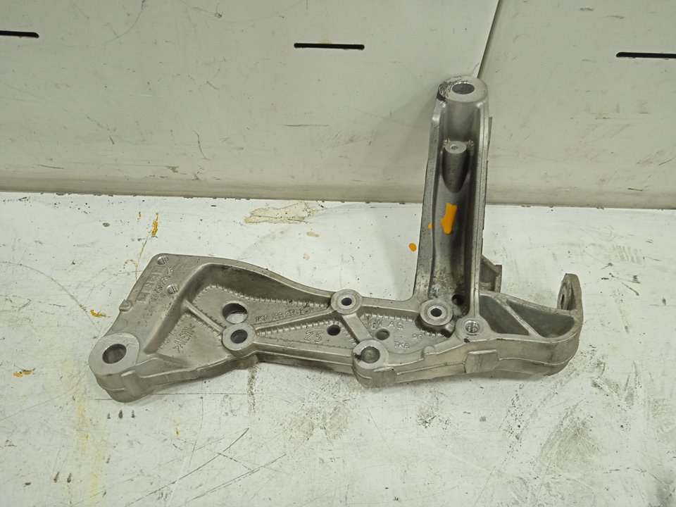 Soporte motor volkswagen golf v berlina (1k1) highline